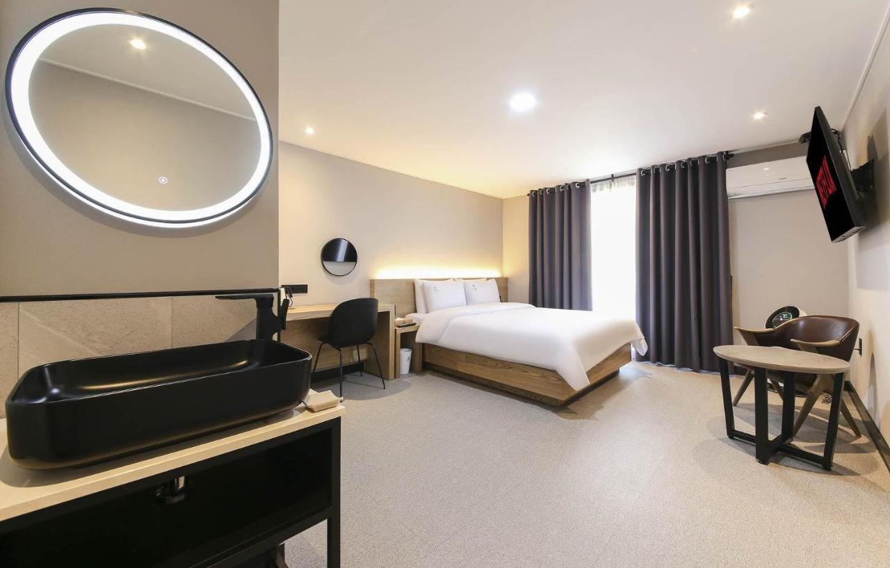 LABE Hotel Čondžu Exteriér fotografie